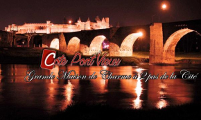 Гостиница Appartements Cote pont Vieux-Self Check-In  Каркассон
